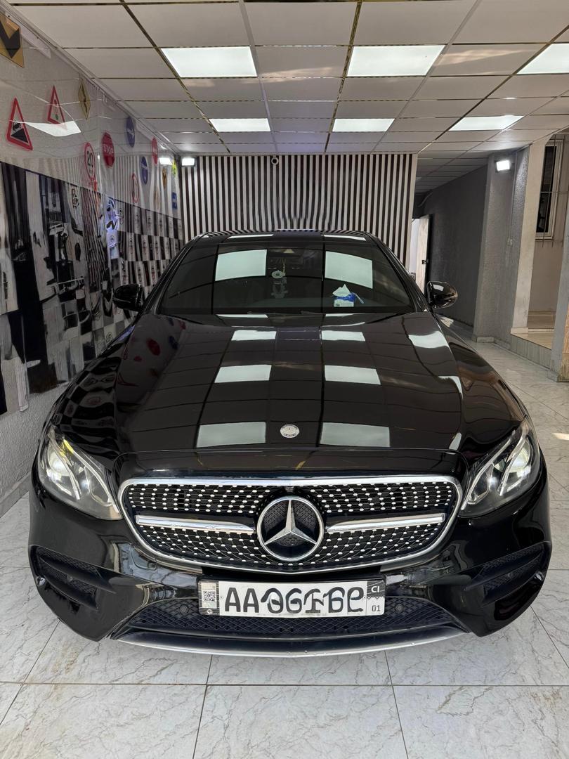 Mercedes-Benz E200 2024