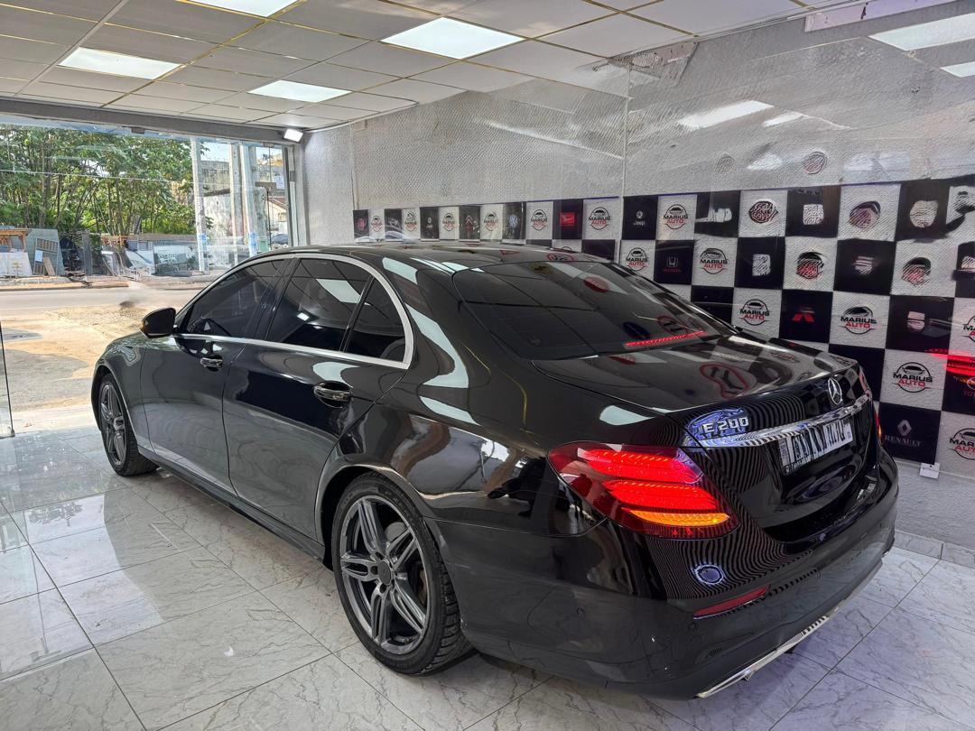 Mercedes-Benz E200 2024 - photo 4