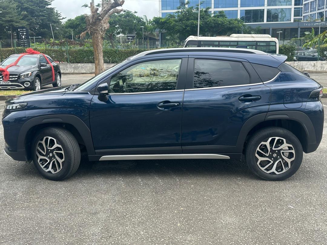 Suzuki Fronx 2024 - photo 2