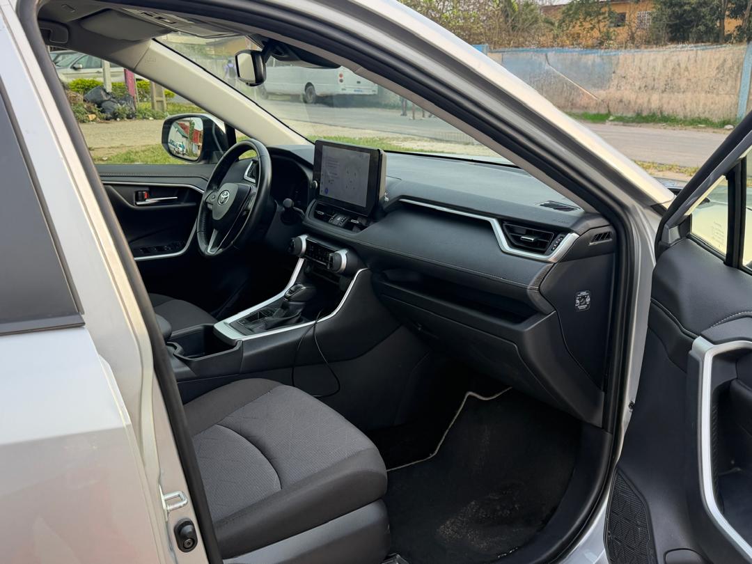 Toyota RAV4 2024 - photo 5
