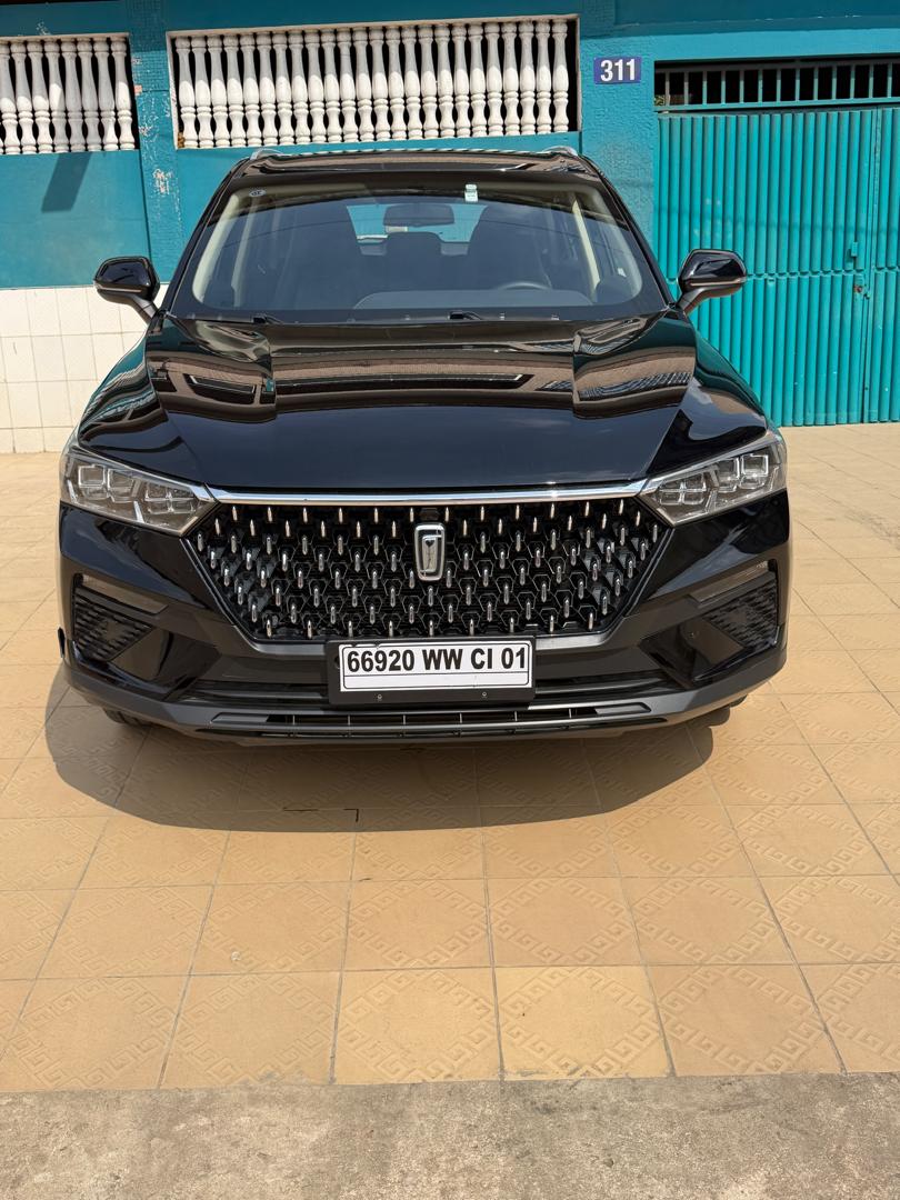 Bestune T77 2025 - photo 6